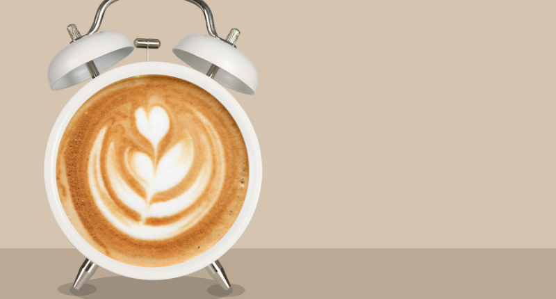 El café es un estimulante natural debido a la presencia de cafeína