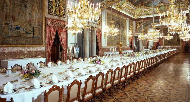 Comedor de gala del Palacio Real de Madrid