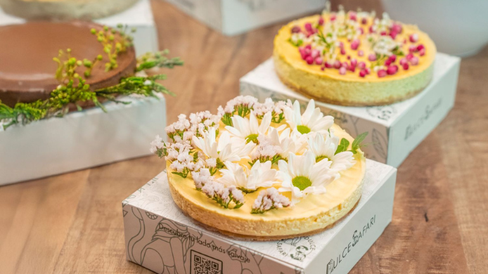 maridajes de flores y repostería