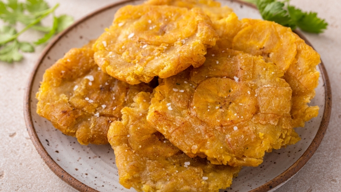 Tostones de plátano verde
