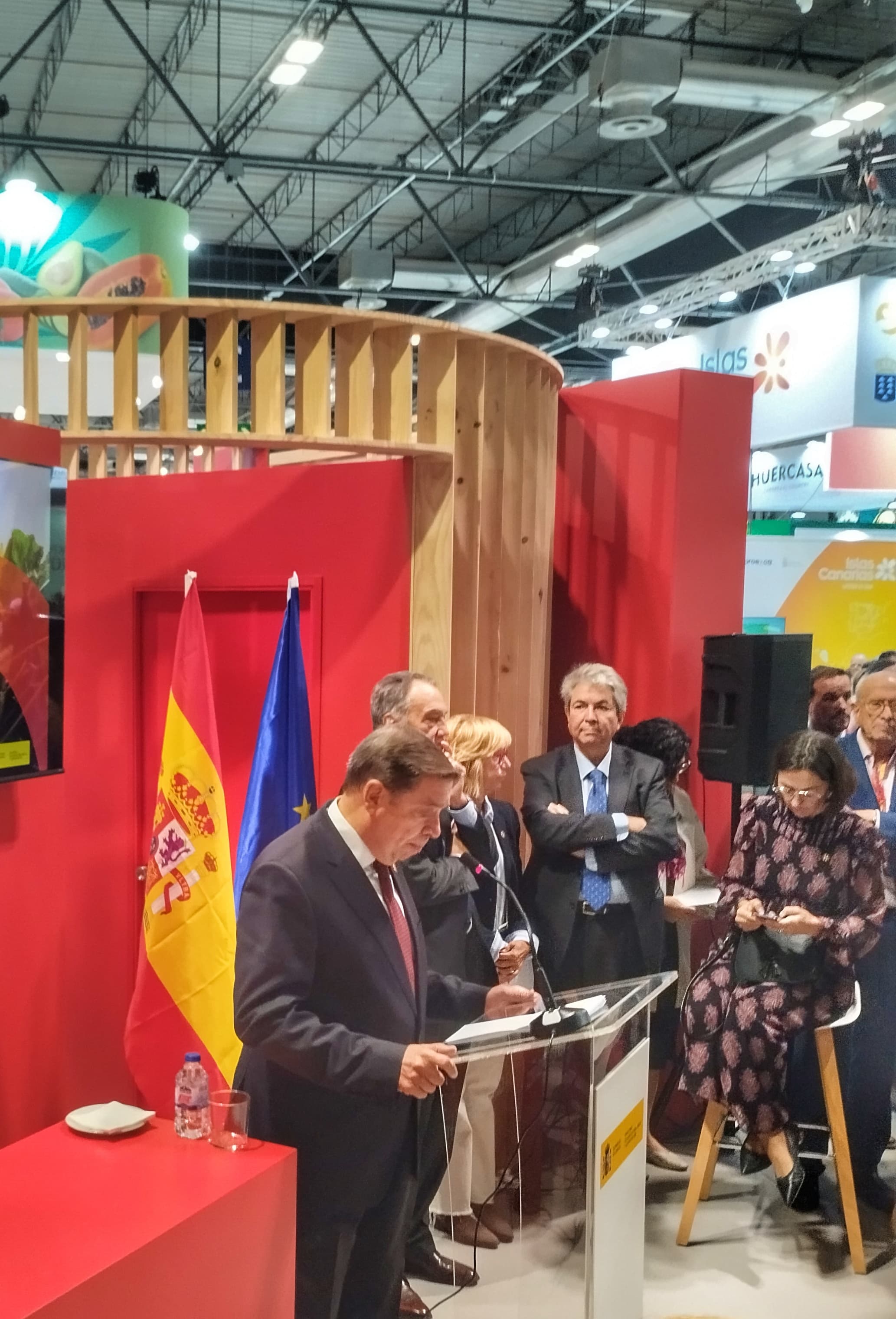 Luis Planas, ministro de Agricultura, Pesca y Alimentación inaugura Fruit Attraction en su edición 16