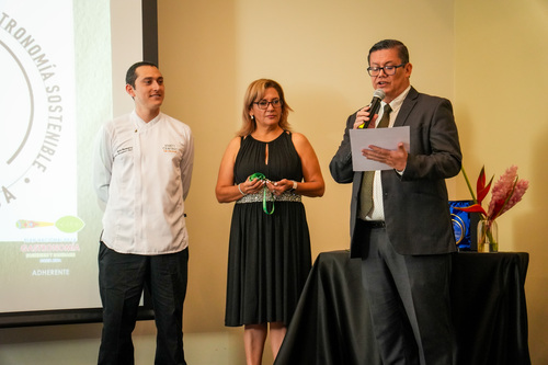  Programa de Certificación Profesional en Gastronomía Sostenible
