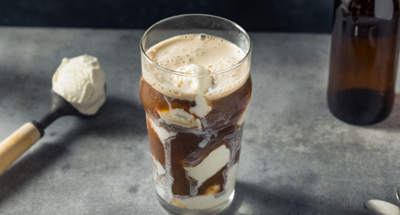 Cóctel Samba con cerveza y helado