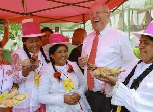 Pedro Pablo Kuczynski, presidente de la República inauguró Mistura 2017 y la catalogó como  un emblema de la comida nacional.