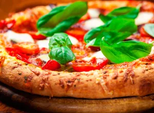 pizza-pizza-napolitana-origen-historua-gastronomia-italiana