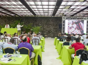 Seminario Gastronomico Internacional Excelencias Gourmet-Quesos-Niña-Mari