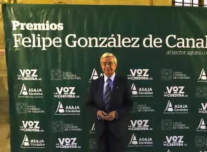 Felipe Gonzalez de Canales-premio-Rafael-Anson 