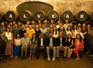 La nueva Junta Directiva de Bodegas Alvear con todo el equipo