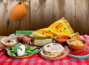 El Salvador ofrece una amplia variedad de platillos nacionales e internacionales, para satisfacer los gustos más exigentes