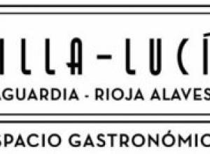 Villa-Lucía se promociona con su food truck en la I carrera de barricas 