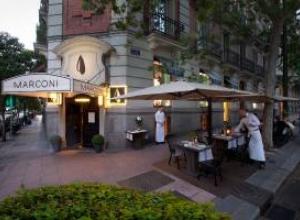  Las dos mejores terrazas de Madrid con el sello inconfundible de Cabaña Marconi