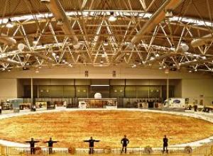 Rompen en Italia récord Guinness de la pizza sin gluten más grande del mundo
