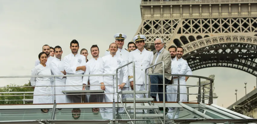 Alain Ducasse sur Seine-crucero-tripulacion