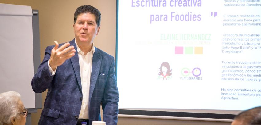 Luis Ros-presidente-de-la-academia-dominicana-de-gastronomia