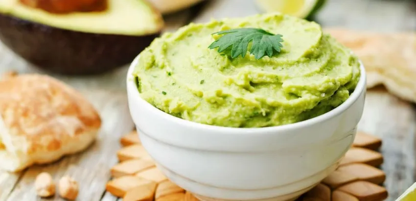 aguacate-Hummus de aguacate