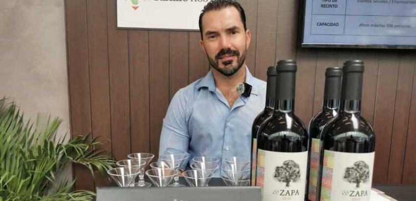 Fernando Garza, asociado de la marca Zapa