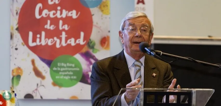 Presidente de la Academia Iberoamericana de Gastronomía (AIBG), Rafael Ansón Oliart,