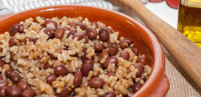 arroz y frijoles