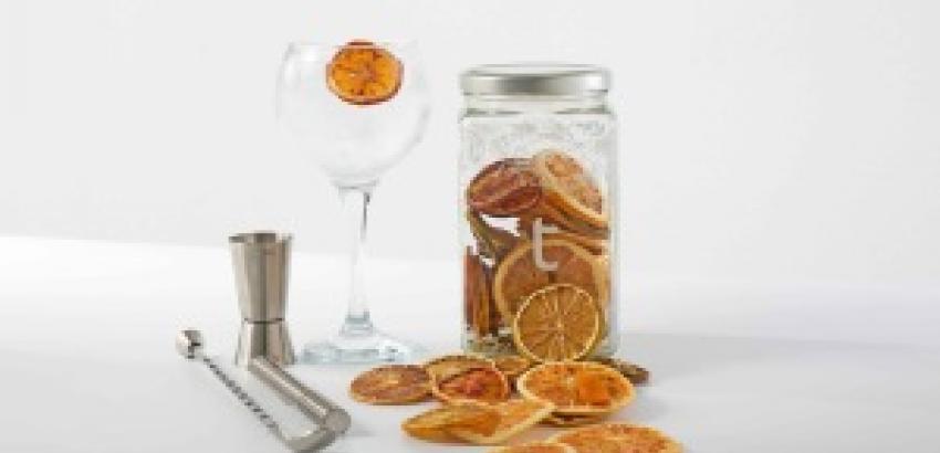 Toque presenta la primera colección de cítricos deshidratados para coctelería
