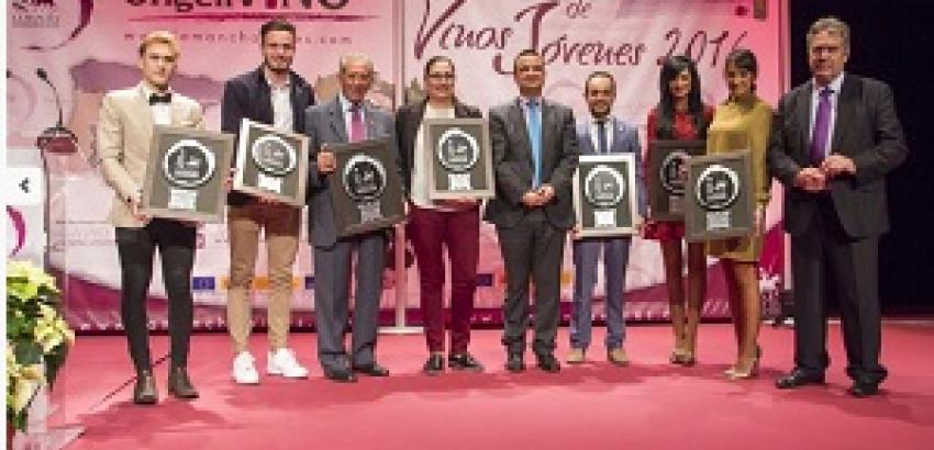 La DO La Mancha premia a los jóvenes talentos del 2016